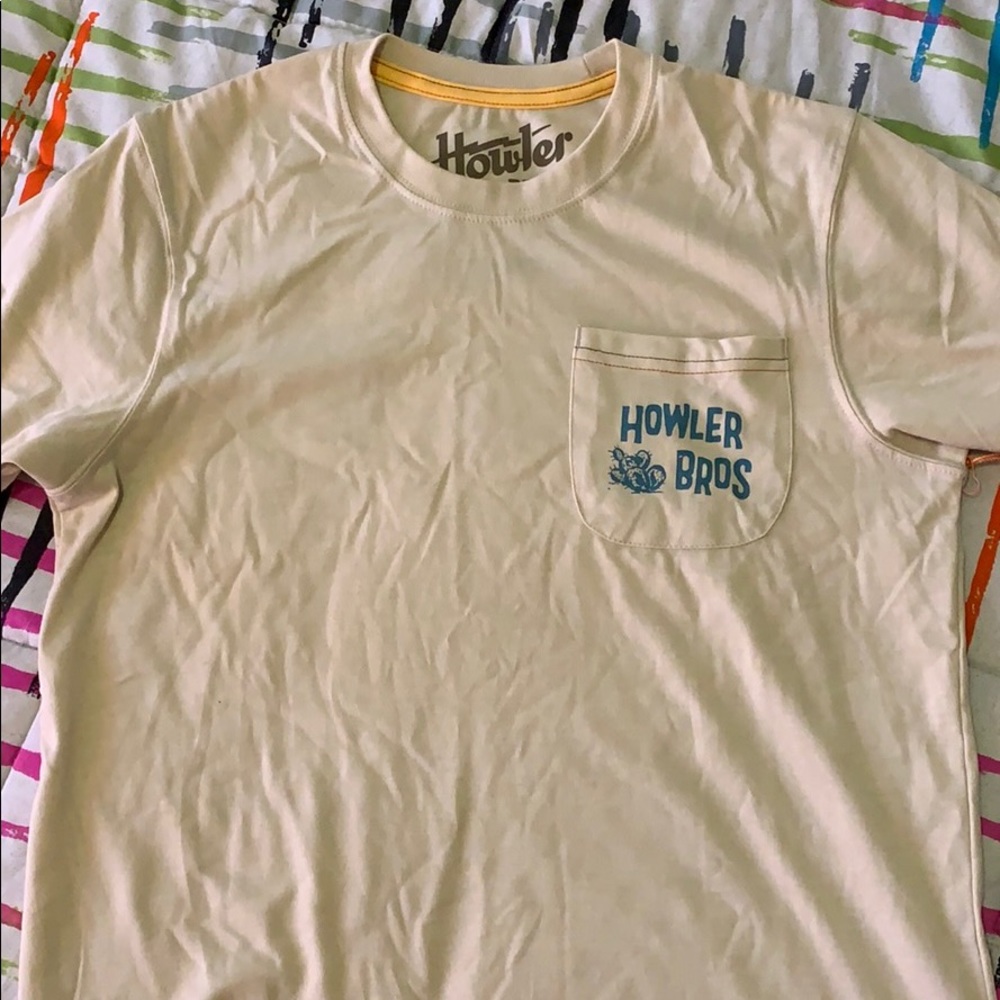 Howler Bros pocket tee men's size small